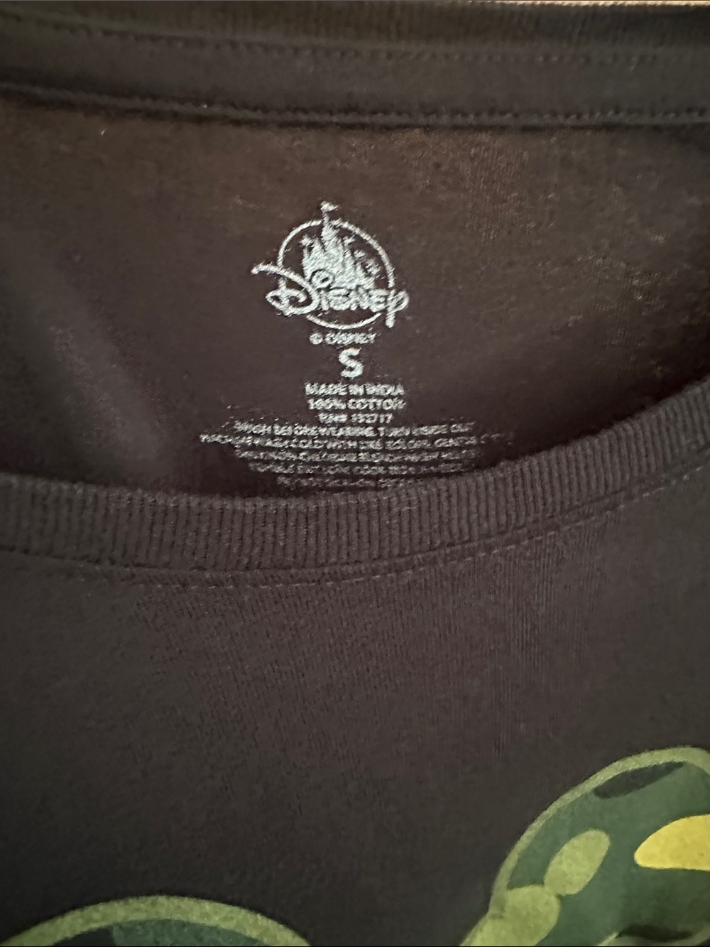 Disney Parks Veterans Day Graphic 'HONOR' Tee with Green Camo Mickey Motif - Picture 4 of 4